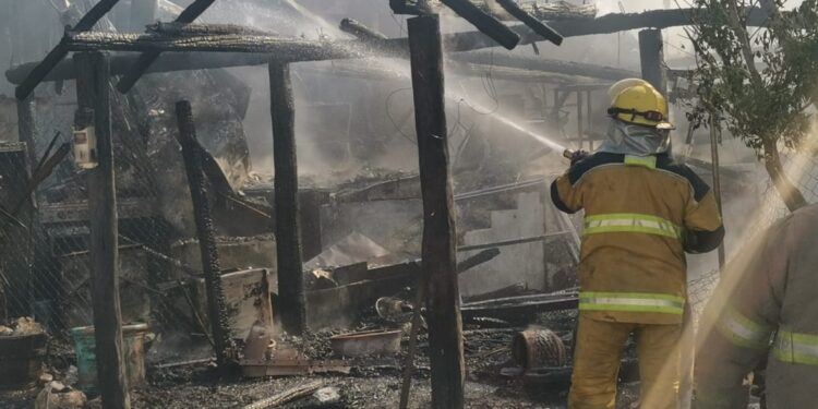 Fuego devora el restaurante “La Parrillada” en Cd. Victoria, Tamaulipas