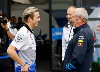 Marko: “Hay pilotos que se estancan y bloquean el camino a los jóvenes”