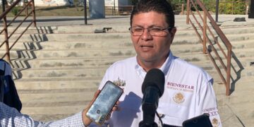 Alertan contra falsos servidores de la nación