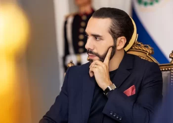 El presidente Bukele exige a distribuidores el fin del abuso de precios en El Salvador