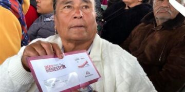 Reinician pagos de pensiones federales