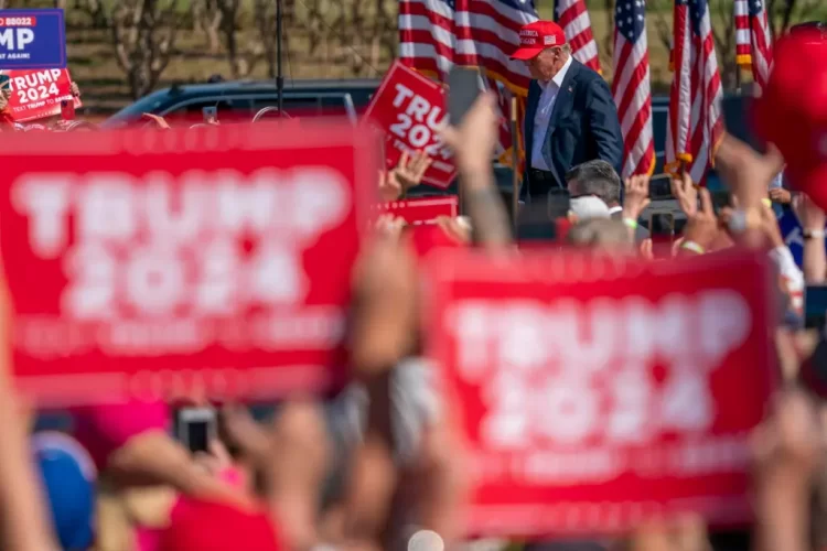 Programa electoral de Trump descarta veto nacional al aborto