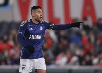 El Monumental rinde tributo a Falcao en su regreso con Millonarios