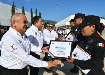 Se gradúan 11 elementos de Fuerzas Especiales