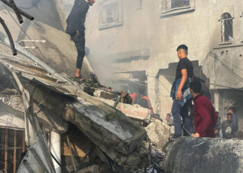 Aumenta a 70 el número de fallecidos por ataques israelíes en Jan Yunis