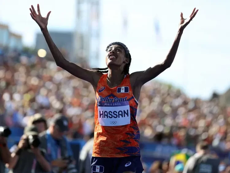 La neerlandesa Sifan Hassan gana maratón en Juegos de París e impone récord