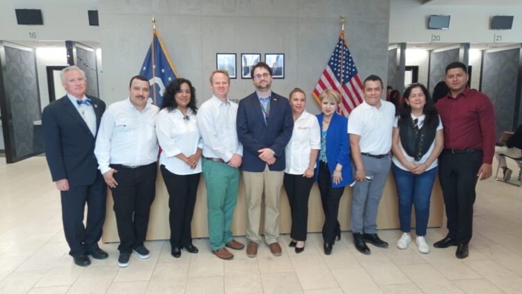 Beneficia tercera feria de pasaportes a 130 familias tamaulipecas con hijos nacidos en EE.UU