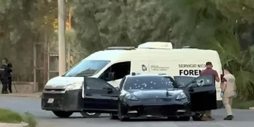 Ejecutan a dos hombres de un Porsche en zona residencial de Cd. Juárez