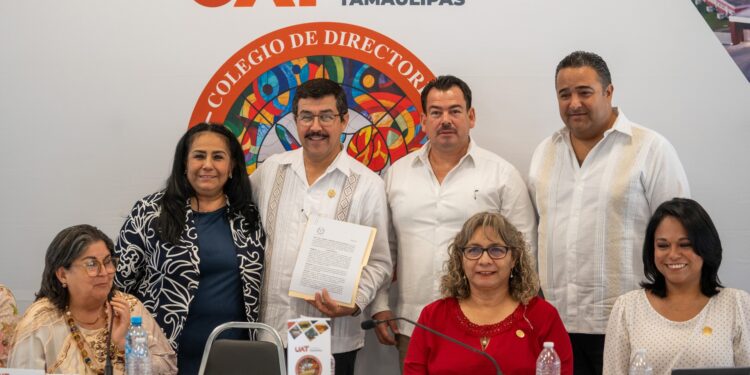 Anuncia el rector Anaya proyectos para fortalecer el crecimiento y vinculación de la UAT