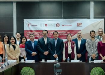 Secretaría de Economía y Banco Santander firman convenio para beneficiar a Pymes