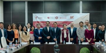 Secretaría de Economía y Banco Santander firman convenio para beneficiar a Pymes