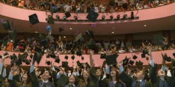 Egresan 333 licenciados e ingenieros de la Universidad Politécnica de Cd. Victoria