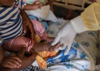 OMS declara nueva emergencia mundial por brote de viruela del mono