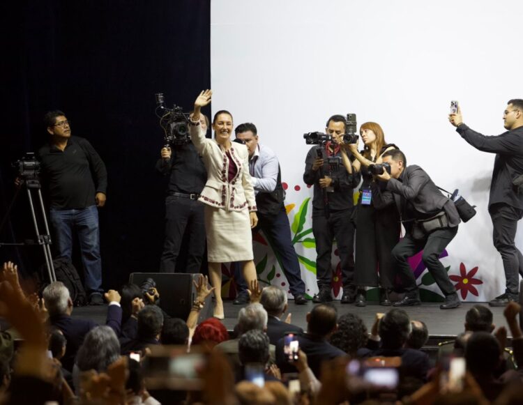 Reforma al Poder Judicial para separarlo del poder económico: Sheinbaum