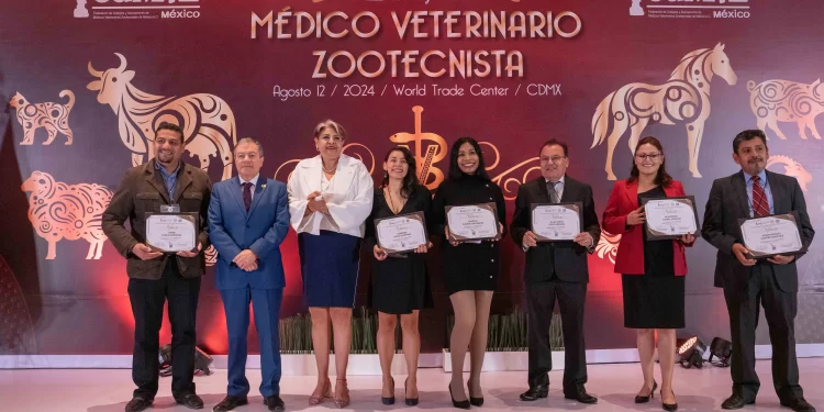 Reconocen importancia de veterinarios para proteger salud animal, de personas y ecosistemas