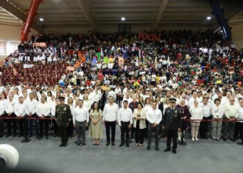 Destaca Américo Villarreal avances académico, transparencia e infraestructura de la UAT