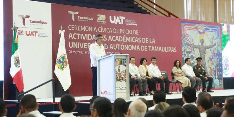 Destaca Américo Villarreal avances académico, transparencia e infraestructura de la UAT