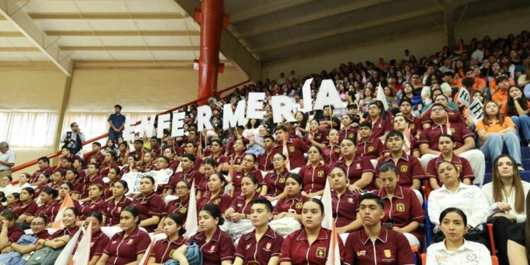 Destaca Américo Villarreal avances académico, transparencia e infraestructura de la UAT