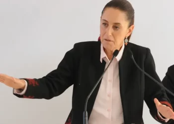No se pondrán en riesgo inversiones en México, ofrece Sheinbaum a los empresarios