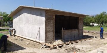 Intensifica Gobierno de Victoria construcción de obras de infraestructura educativa.