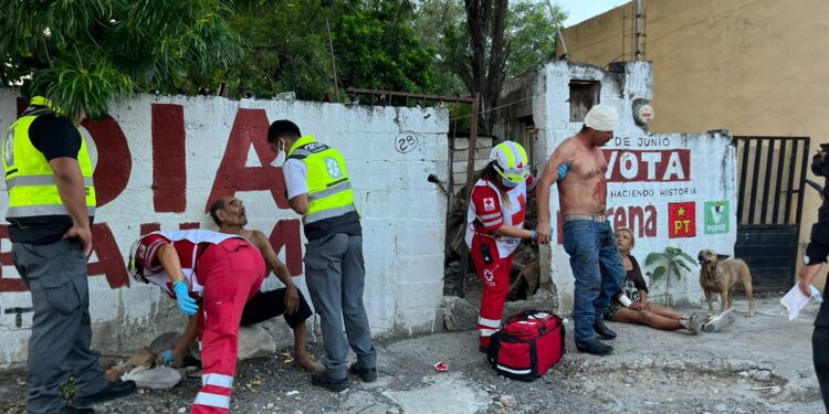 Anciano y yerno se enfrentan a machetazos al discutir ebrios