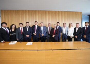 Fortalecen el gobernador Américo Villarreal y Woodside Energy acuerdos para el bienestar social