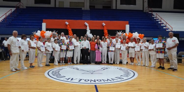 Lleva UAT colecta de útiles escolares para estudiantes del sector rural