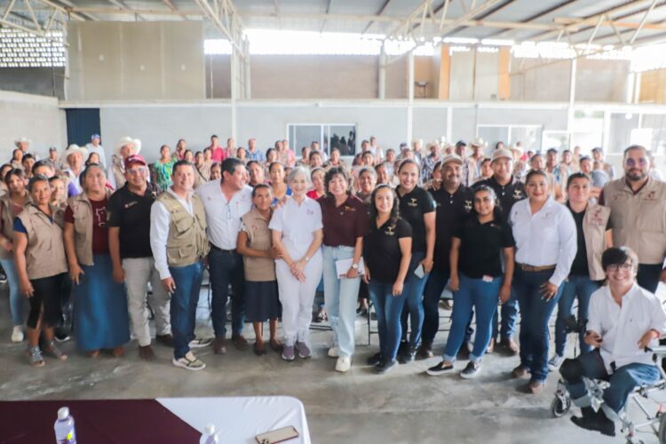 Respaldan DIF y SEBIEN afectados por tormenta Alberto en la zona del altiplano