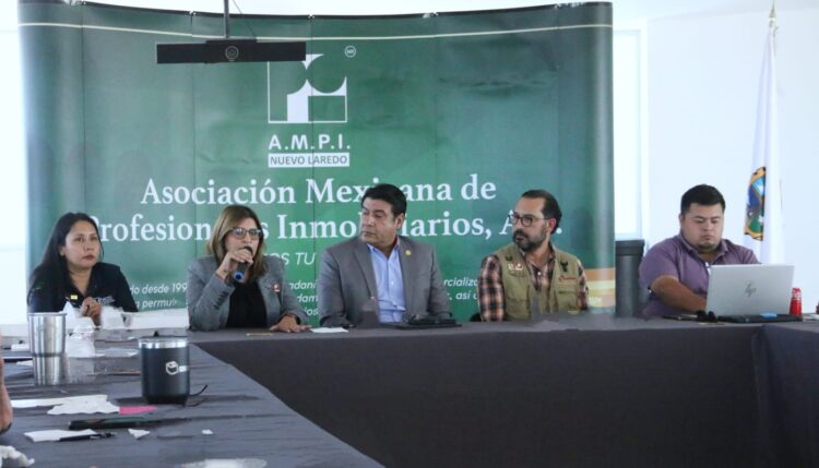 Unen esfuerzos SEDUMA y la AMPI para ordenar el crecimiento urbano en Nuevo Laredo