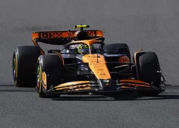 Lando Norris da un gran golpe en Países Bajos; ‘Checo’ Pérez fue sexto