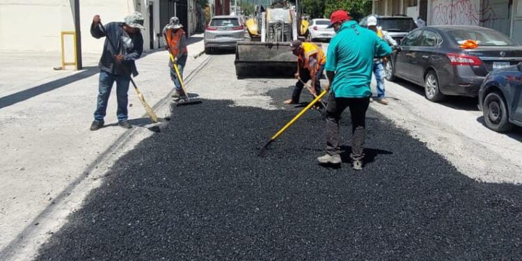 Rehabilita Gobierno de Cd. Victoria 33 mil m2 de asfalto en calles y caminos ejidales.