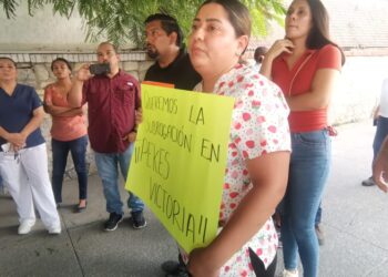 Protestan madres de familia por cancelación de subrogación en CENDI Peques Victoria