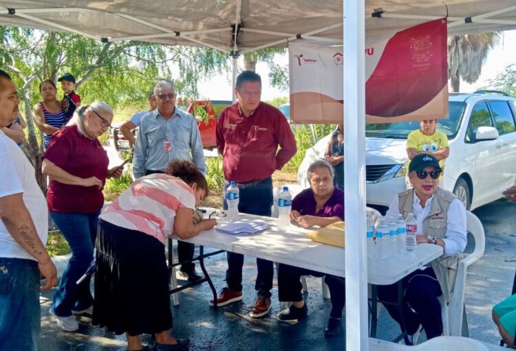 Familias de Matamoros reciben terrenos tras 25 años de espera