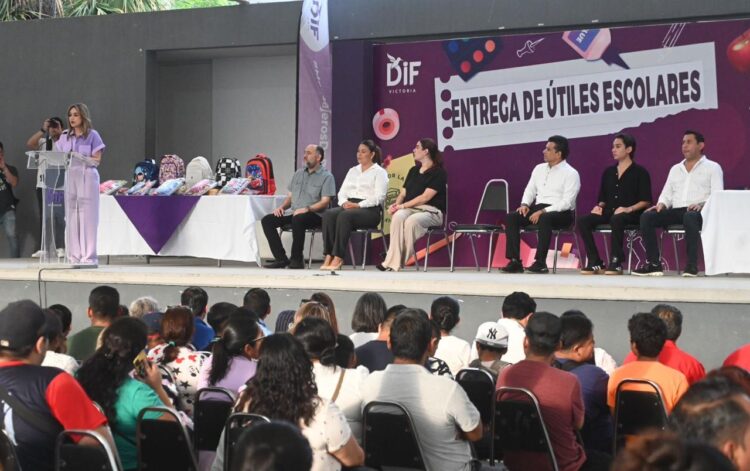 Respalda gobierno de Victoria con más de 2 mil kits escolares a niñez