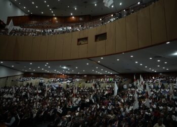 Empresarios y fiscales anticorrupción luchan contra la corrupción en México