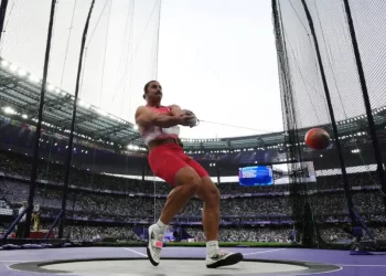 El canadiense Katzberg es campeón de martillo en los Juegos de París