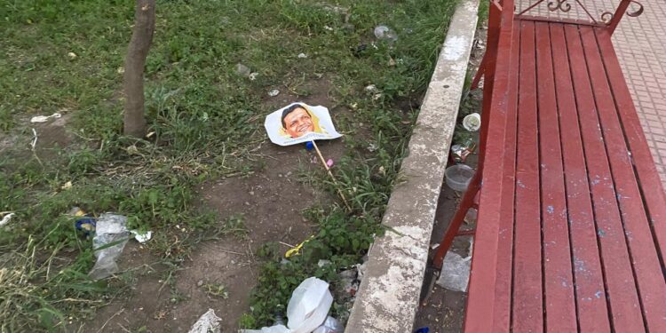 Dejan empleados del IMSS un muladar en calles aledañas a sede sindical de Cd. Victoria