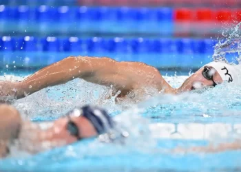 El oro se va a Estados Unidos, Finke destrozó los 1500 metros