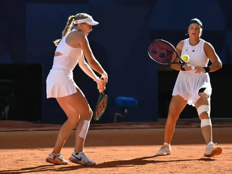 Cae la primera medalla para Rusia, bajo bandera neutral