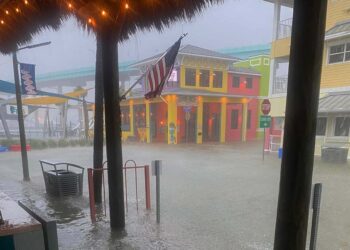 Tormenta Debby se fortalece; EU alerta ante lluvias ‘históricas’