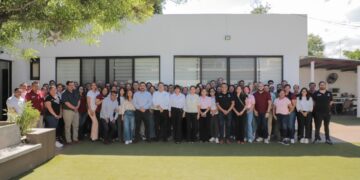 Presentan a Araceli Sosa Álvarez encargada de despacho del ITCA