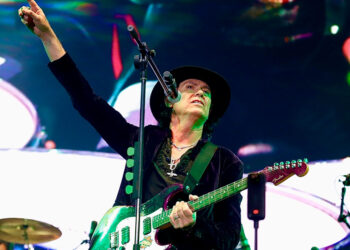 Caifanes afirma que el rock resiste y evoluciona en la nueva era