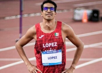 Tonatiu López avanza a las semifinales de los 800 metros en París 2024