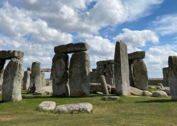 Piedra central de Stonehenge proviene de Escocia, desvela estudio