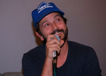 Documental producido por Diego Luna triunfa en SANFIC