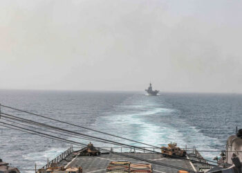 Hutíes amenazan con desastre ambiental en el Mar Rojo, alerta EE.UU.