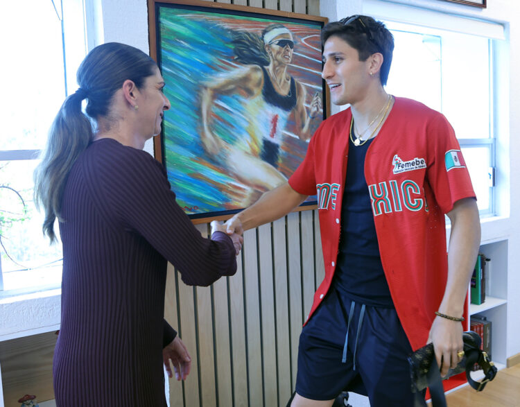 Marco Verde agradece a Ana Guevara tras su histórica plata en París