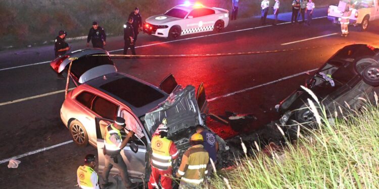 Mueren cinco personas en accidente carretero en la ruta Victoria-Monterrey
