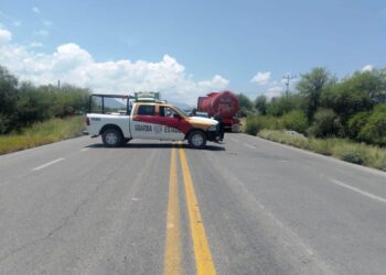 Guardia estatal enfrenta a civiles armados en carretera Victoria-Matamoros