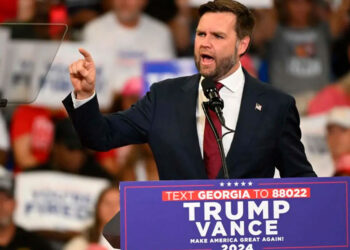 La fórmula vicepresidencial de Trump se prepara para enfrentarse a Walz